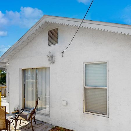 Linda'S Cozy Cottage "C" Laguna Beach Bagian luar foto