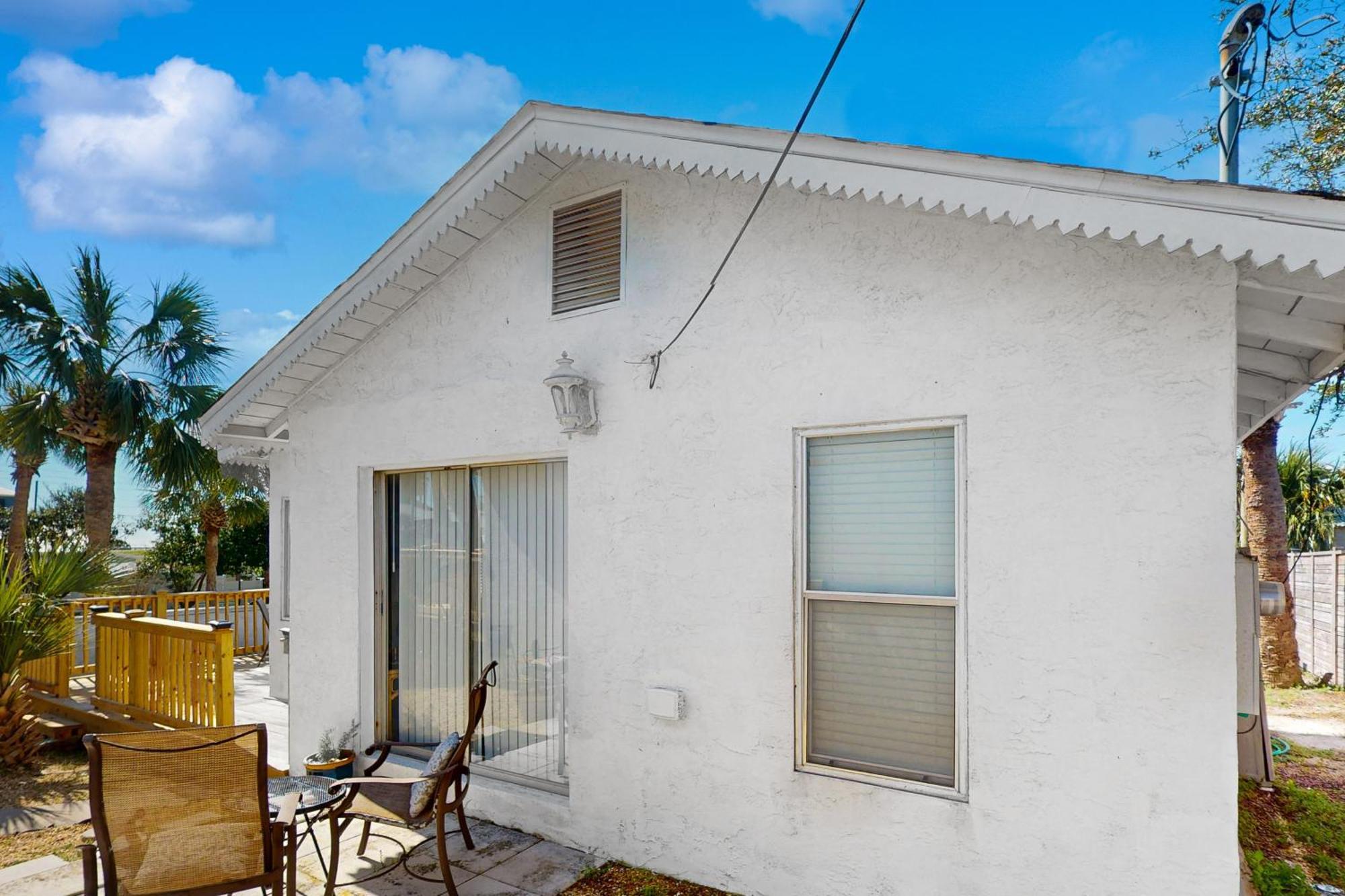 Linda'S Cozy Cottage "C" Laguna Beach Bagian luar foto