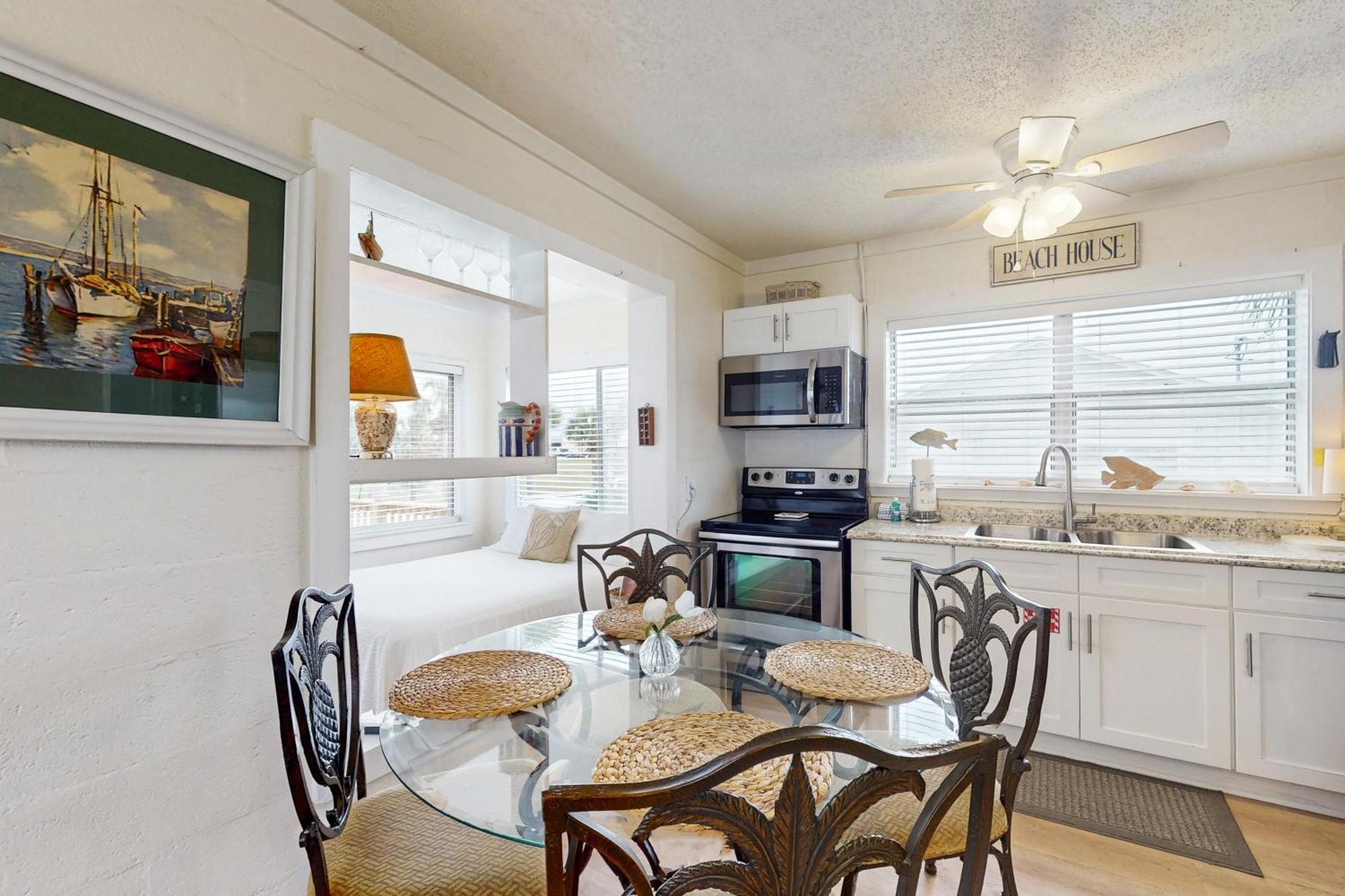 Linda'S Cozy Cottage "C" Laguna Beach Bagian luar foto
